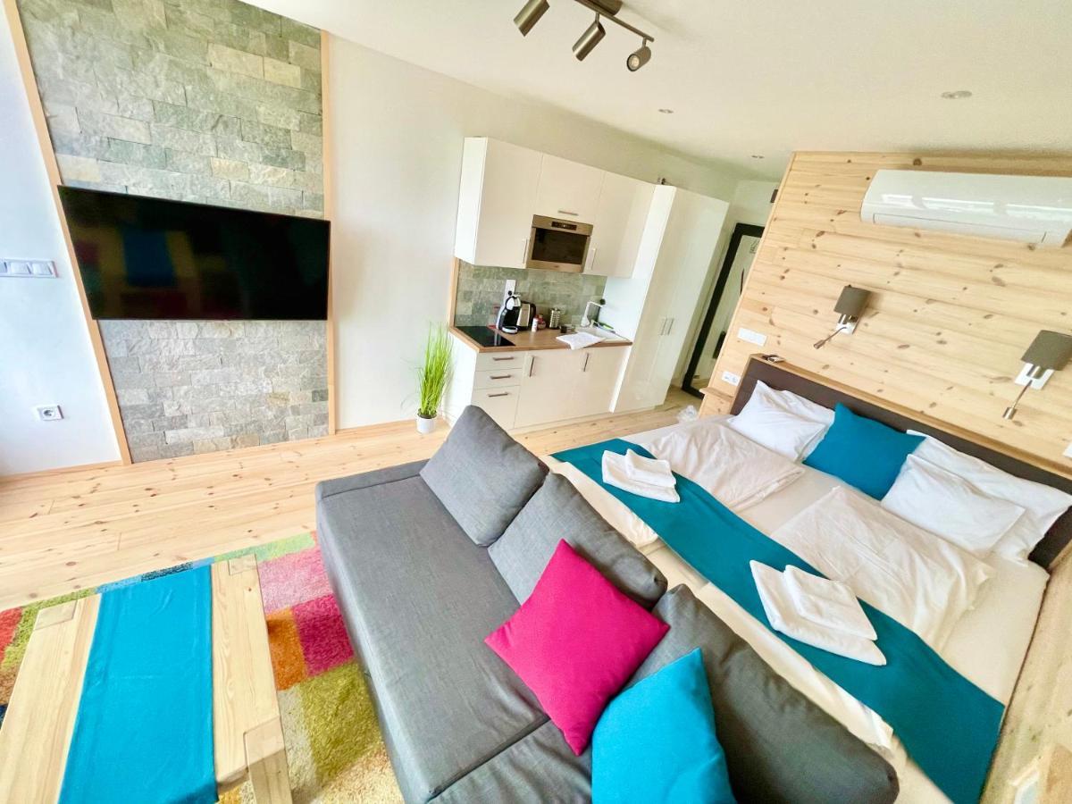 Club Panorama Premium Apartment Alsoors Luaran gambar